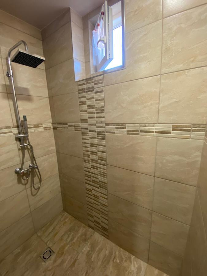 Edina Apartman Balatonlelle Esterno foto