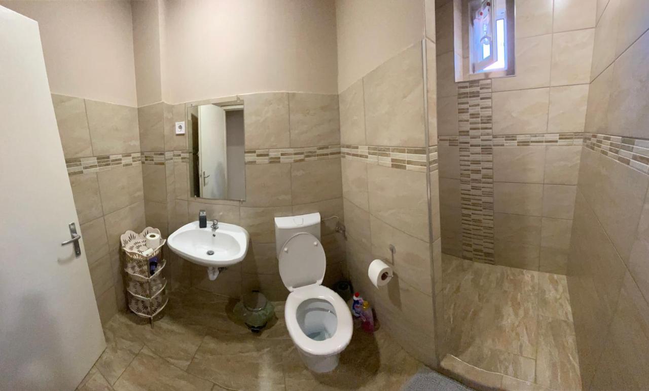 Edina Apartman Balatonlelle Esterno foto